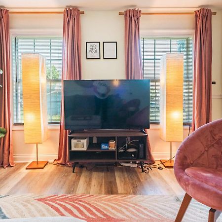5 Mins To Speedway! Walk To Zoo, Wr Park, Iupui! Villa Indianapolis Exterior foto