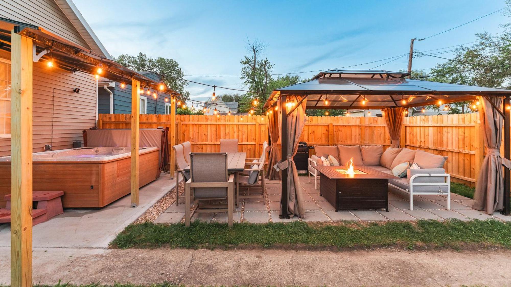 5 Mins To Speedway! Walk To Zoo, Wr Park, Iupui! Villa Indianapolis Exterior foto